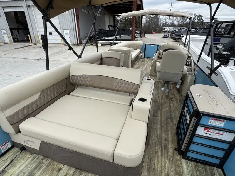 Slide: The Image of Interior view of a 2020 Crest 240 Platinum pontoon boat. - 13