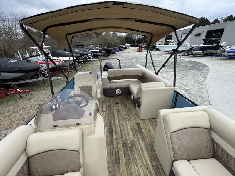 Slide: The Image of Interior view of a 2020 Crest 240 Platinum pontoon boat. - 14