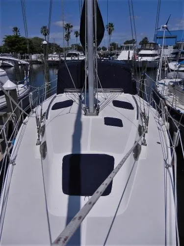 Slide: The Image of Catalina 350 2003 - 8