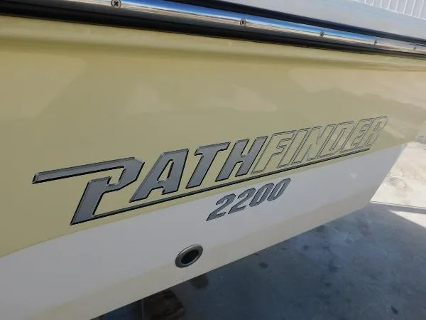 Slide: The Image of Pathfinder 2200 TRS 2013 - 8