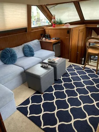Slide: The Image of Hatteras 40 Motor Yacht 1989 - 6