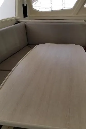 Slide: The Image of Catamaran Leopard Owners Version 2015 - 11