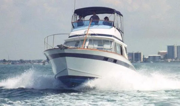 Slide: The Image of Chris-Craft Corinthian 1967 - 0