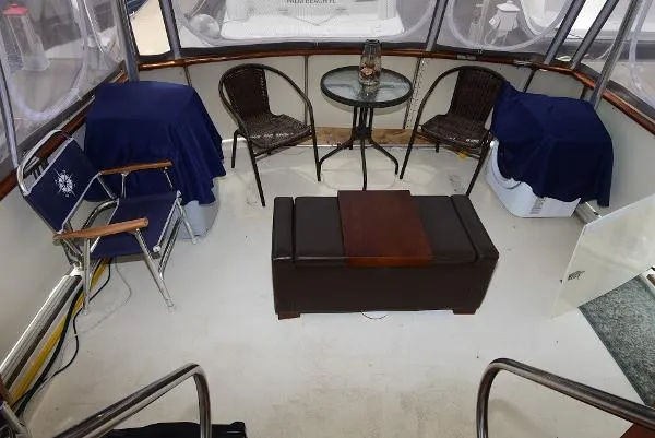 Slide: The Image of Hatteras Double Cabin Motor Yacht 1973 - 4