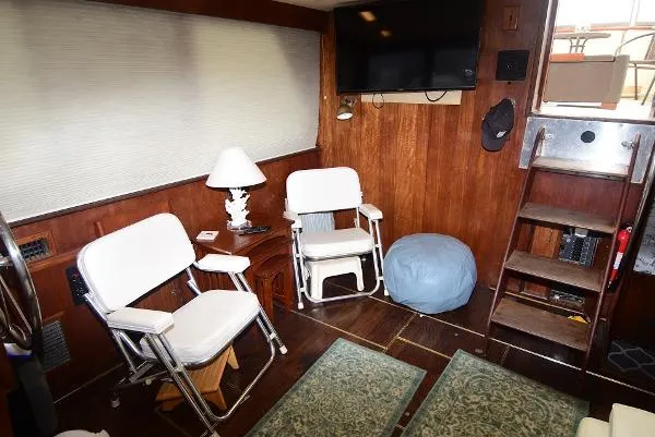 Slide: The Image of Hatteras Double Cabin Motor Yacht 1973 - 8