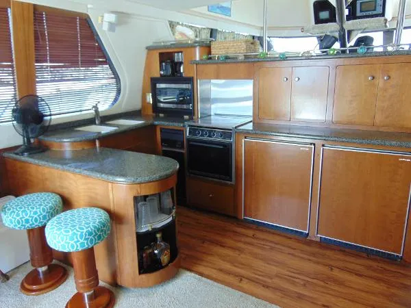 Slide: The Image of Carver Yachts 530 Voyager Pilothouse 1999 - 6