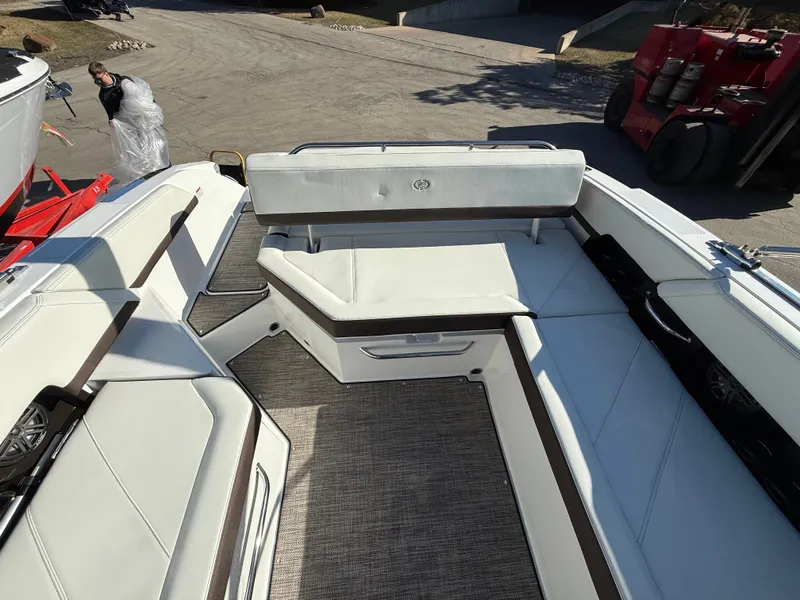 Slide: The Image of Cobalt R6 2026 - 1276