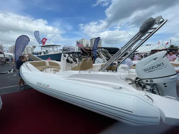 Slide: The Image of Zar Formenti 59SL Limited Edition 2022 - 8
