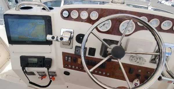 Slide: The Image of Silverton 392 Motor Yacht 2002 - 9