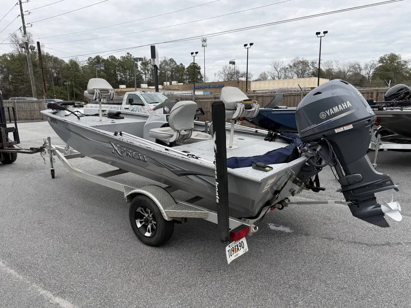 Slide: The Image of Xpress Xplorer Bass Series 170 2019 - 3