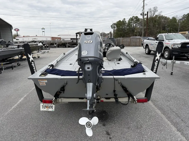 Slide: The Image of Xpress Xplorer Bass Series 170 2019 - 8