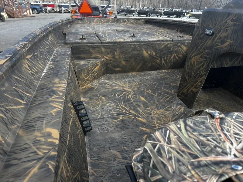 Slide: The Image of G3 Gator Tough 17 SC 2026 - 8