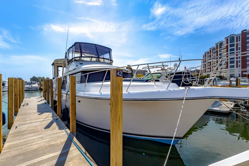 Slide: The Image of Carver Yachts 440 Aft Cabin Motor Yacht 1994 - 2