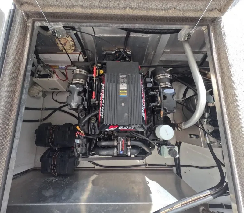 Slide: The Image of Fantasy Houseboat 19 X 88 2000 - 36