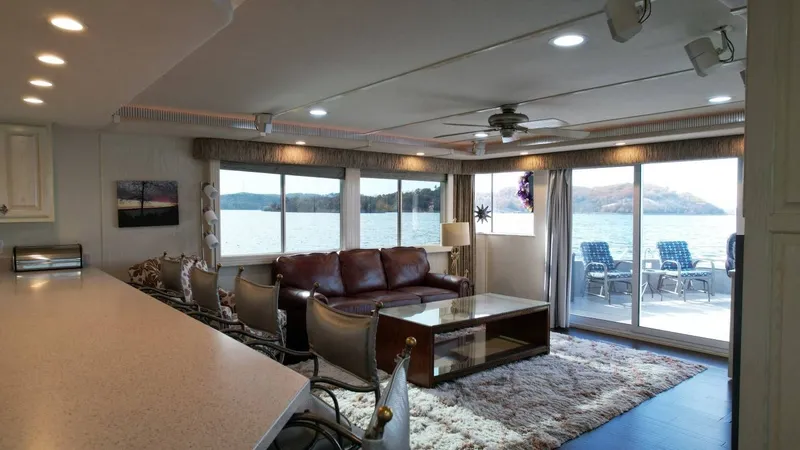 Slide: The Image of Fantasy Houseboat 19 X 88 2000 - 43