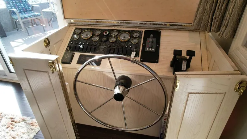 Slide: The Image of Fantasy Houseboat 19 X 88 2000 - 47