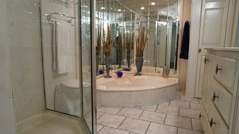 Slide: The Image of Fantasy Houseboat 19 X 88 2000 - 70