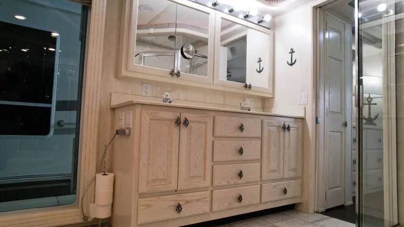 Slide: The Image of Fantasy Houseboat 19 X 88 2000 - 86