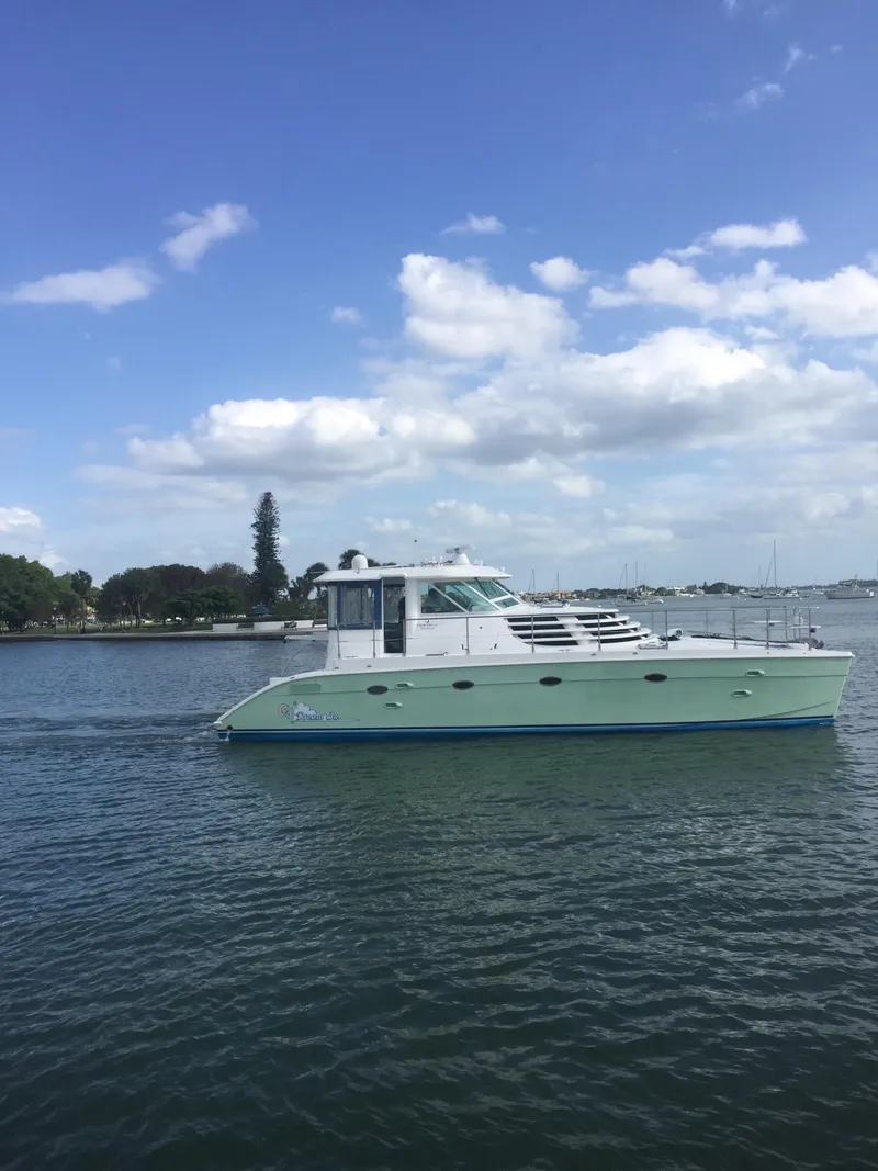 Slide: The Image of Manta 44 PowerCat 2007 - 6