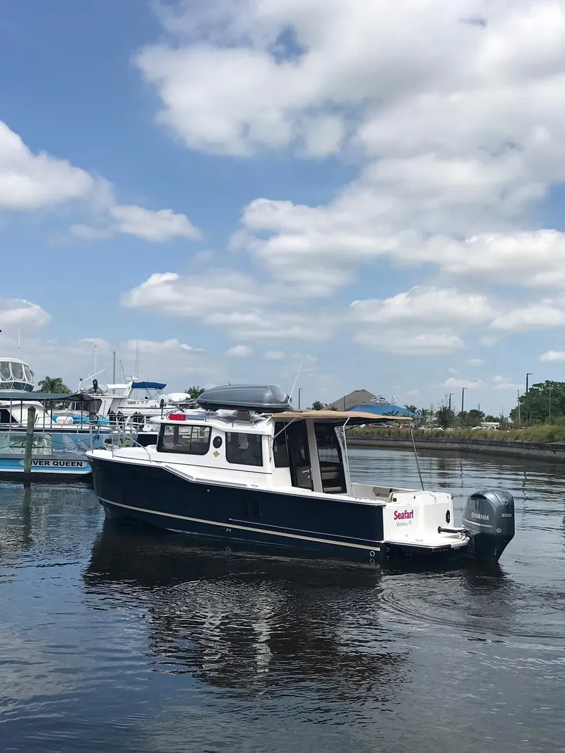 Slide: The Image of Ranger Tug R-27 2019 - 7