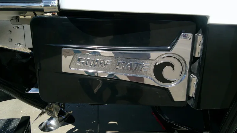 Slide: The Image of Chaparral GTS 6 2026 Surf Gate close-up view. - 7