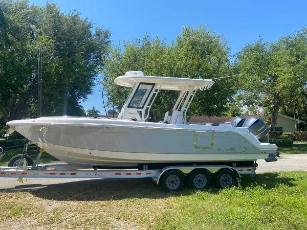 Slide: The Image of Robalo R272 2020 - 0