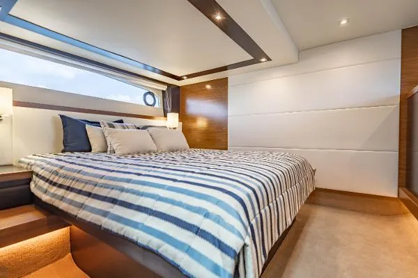 Slide: The Image of Tiara F53 Flybridge 2017 - 11