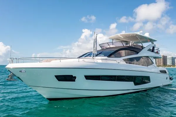 Slide: The Image of Sunseeker 75 Yacht 2015 - 1
