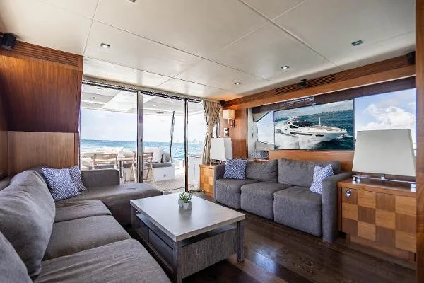 Slide: The Image of Sunseeker 75 Yacht 2015 - 7