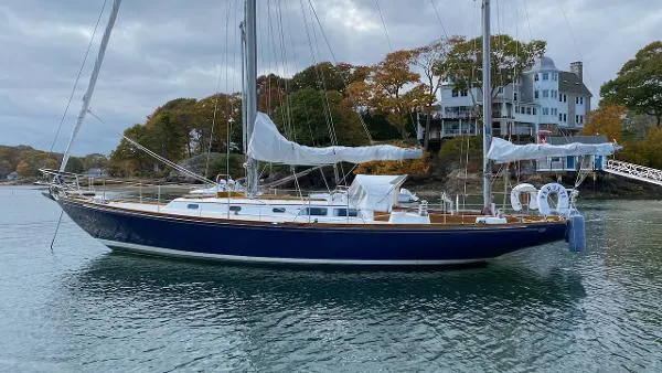 Slide: The Image of Hinckley Yachts Bermuda 40 MK III Yawl 1982 - 4