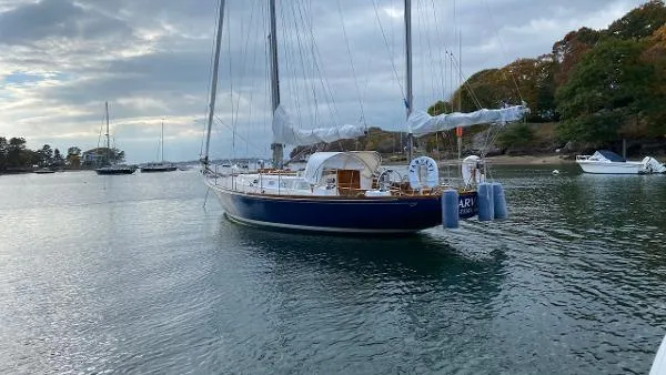 Slide: The Image of Hinckley Yachts Bermuda 40 MK III Yawl 1982 - 5