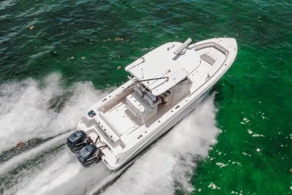 Slide: The Image of Boston Whaler 320 Outrage 2014 - 5