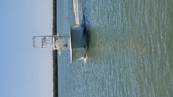 Slide: The Image of Yellowfin 39 2012 - 10