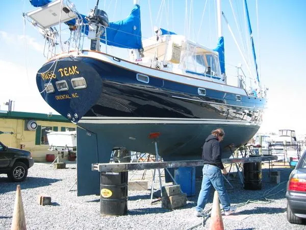 Slide: The Image of Custom Mayflower 48 1984 - 6