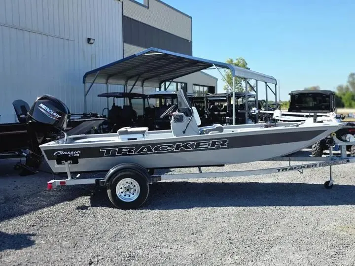 Slide: The Image of Tracker CLASSIC CC 2026 - 8