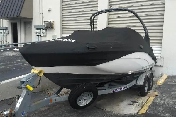 Slide: The Image of Yamaha 212 2017 - 0