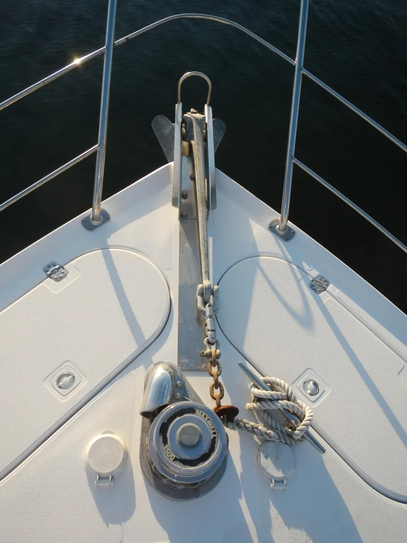 Slide: The Image of Carver Yachts 570 Voyager Pilothouse 2001 - 10