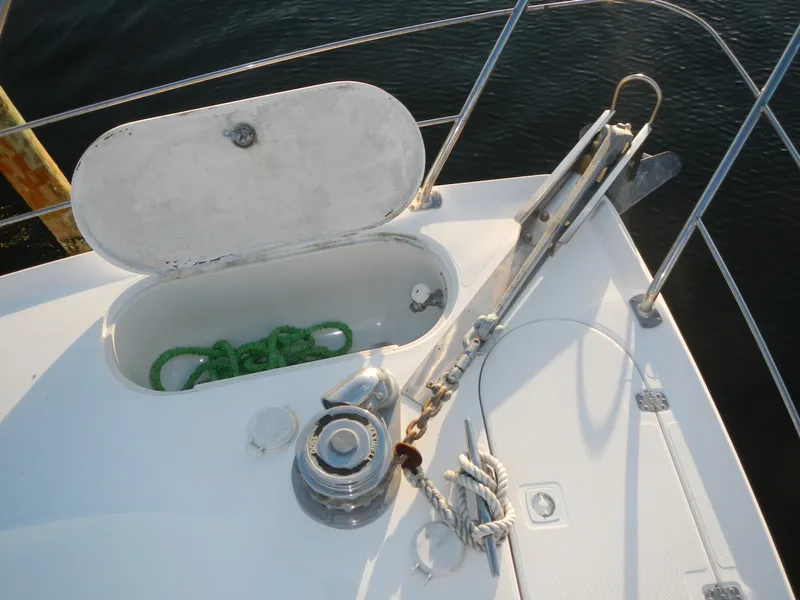 Slide: The Image of Carver Yachts 570 Voyager Pilothouse 2001 - 11