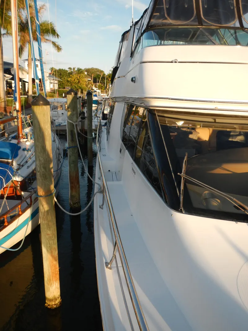 Slide: The Image of Carver Yachts 570 Voyager Pilothouse 2001 - 7