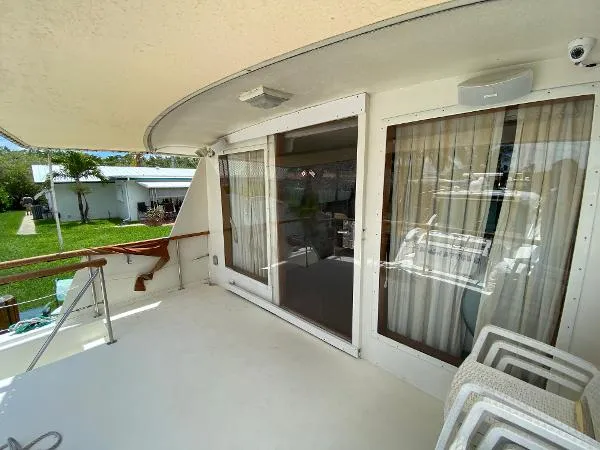 Slide: The Image of Hatteras Cockpit Motor Yacht 1984 - 10