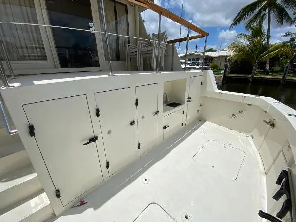 Slide: The Image of Hatteras Cockpit Motor Yacht 1984 - 9