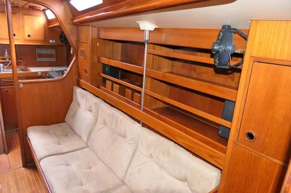 Slide: The Image of Nautor Swan 391 1984 - 11