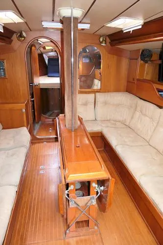 Slide: The Image of Nautor Swan 391 1984 - 2