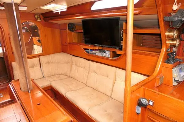 Slide: The Image of Nautor Swan 391 1984 - 5