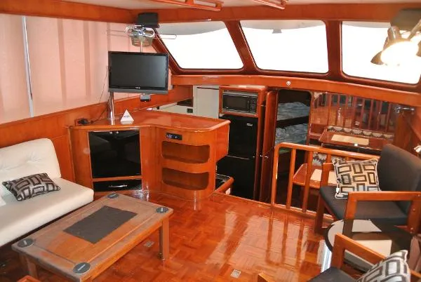 Slide: The Image of Aquarius Double Cabin Sundeck 1988 - 1