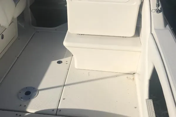 Slide: The Image of Sea Ray 250 Amberjack 2007 - 11