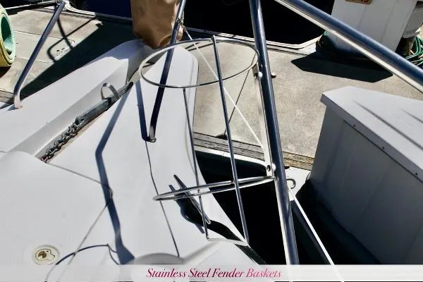 Slide: The Image of Silverton 330 Sport Bridge 2001 - 5