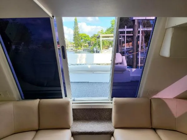 Slide: The Image of Carver Yachts 380 Santego 2001 - 3