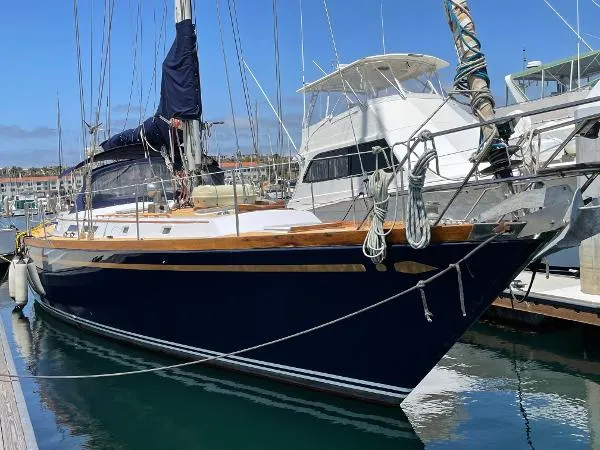 Slide: The Image of Gulfstar Sloop 1981 - 1