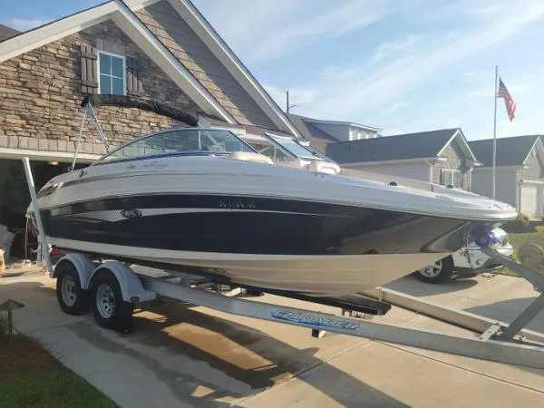 Slide: The Image of Sea Ray 210 Sundeck 2008 - 0